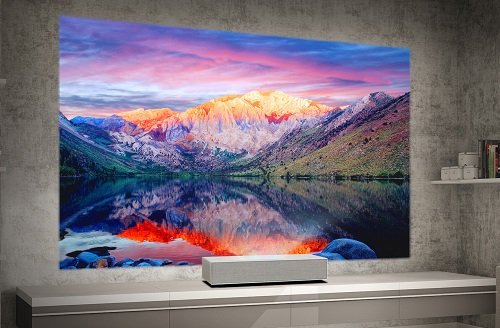 LG CineBeam 4K UHD projector (1)