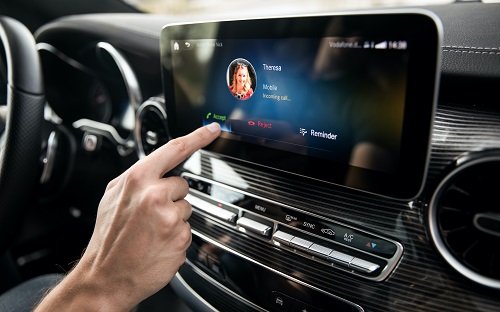 Die neue Mercedes-Benz V-Klasse jetzt mit MBUX – Interieur, Ausstattungslinie EXCLUSIVE, Leder Nappa Tartufo, Zierelement in Doppelstreifen-Optik The new Mercedes-Benz V-Class now with MBUX – Interior, Design and equipment line EXCLUSIVE, Tartufo Nappa leather, Trim element in twin-strip look