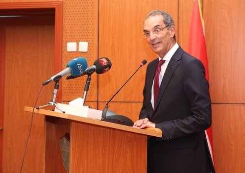 وزير الاتصالات