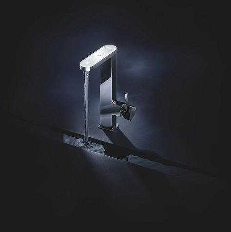 GROHE Plus digital_single lever basin mixer_Chrome_Mood 1