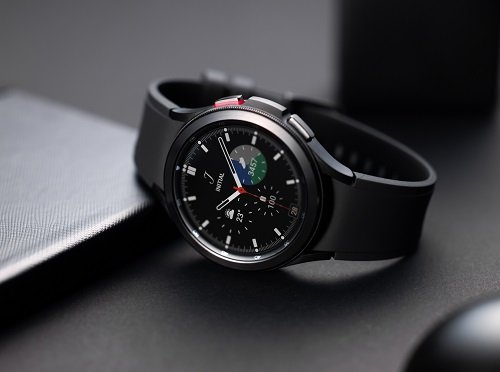 4. Galaxy Watch4_Product_Classic