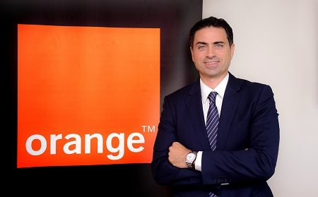 احمد العبد نائب الرئيس التنفيذي للقطاع التجاري بشركة اورنچ مصر